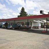 Johnny's Drive in and Diner