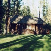 Lake Creek Lodge