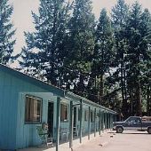 Riverside Lodge Motel