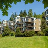 Sunset Summit Apartment Homes