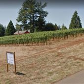 Maresh Red Hills Vineyard Retreat