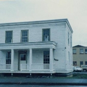 6th St & John Adams St