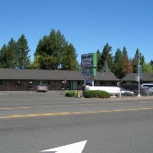 Highlander Motel and RV Park