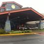 Chinook Winds Resort & Casino