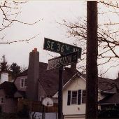 SE 36th Street and Carlton