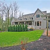 House - 10049183