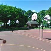 Irving Park - Basektball courts