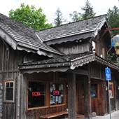 Zigzag Mountain Store