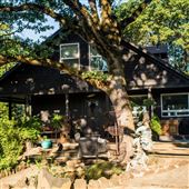 The Griffin House on the Columbia River Gorge