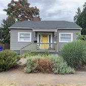 Cape Cod House - 10146730