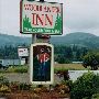 Woodlander Inn