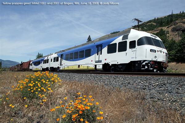 TriMet WES commuter train