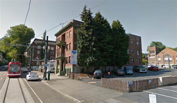 Pine Cone Apartments (4/5/2013 - Credits: Google street view)
