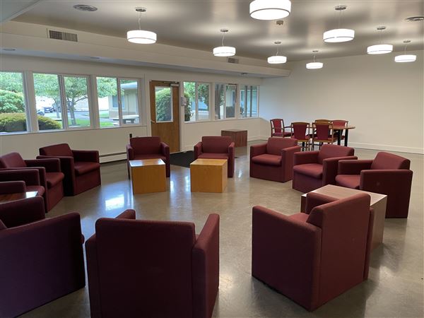 Linfield University - Portland Campus - Nursing - School Campus (9/20/2023 - Credits: Mercedes Rose)