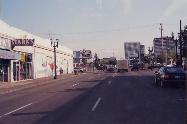 Martin Luther King Jr. Blvd and Grand Ave - Portland