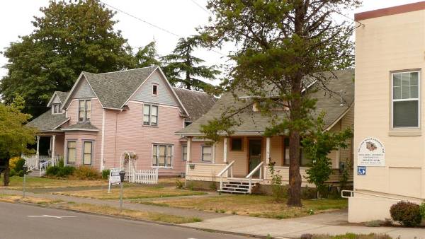 Silverton, City of (7/25/2007 - Credits: Sara Burton)