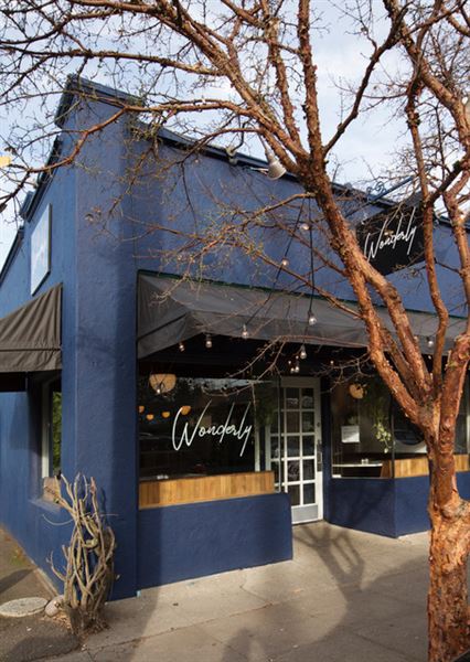 Wonderly Cocktail Bar