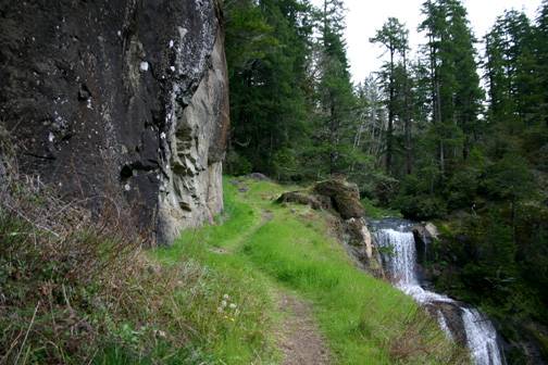 Golden and Silver Falls State Natural Area (4/20/2006 - Credits: Matt Petras)