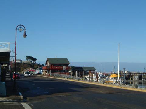 Bandon, City of (12/14/2006 - Credits: J Ridley)