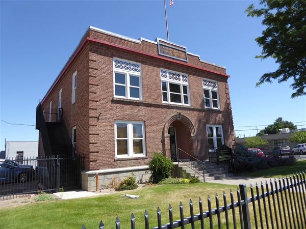 Historic Jefferson County Courthouse and Jail - Restored (4/1/2022)
